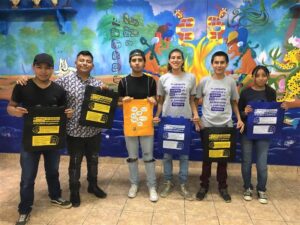 Guatemalalaiset nuoret kampanjoivat lasten ja nuorten oikeuksien toteutumisen puolesta vaalien alla.