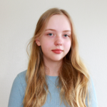 ”Haluan vaikuttaa omaan ikäluokkaani ja näyttää heille, miksi on tärkeää vaikuttaa itselle tärkeisiin teemoihin.”
- Siiri, 12, Suomi